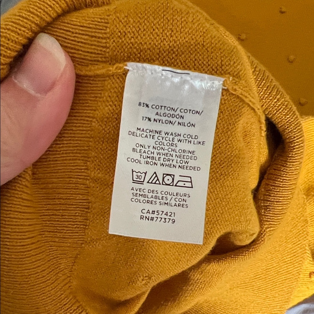 Ann Taylor Golden Yellow Crew Neck Sweater - Picture 4 of 5
